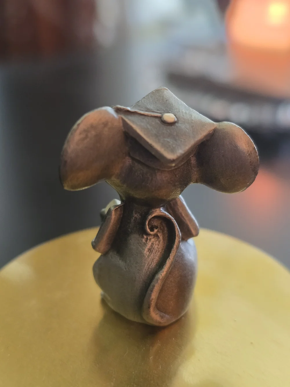 Vintage 1982 Hudson Fine Pewter Graduation Mouse Figurine (Model #2751).